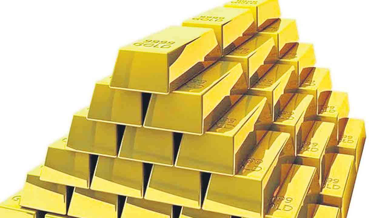 73 వేల దిగువకు పుత్తడి