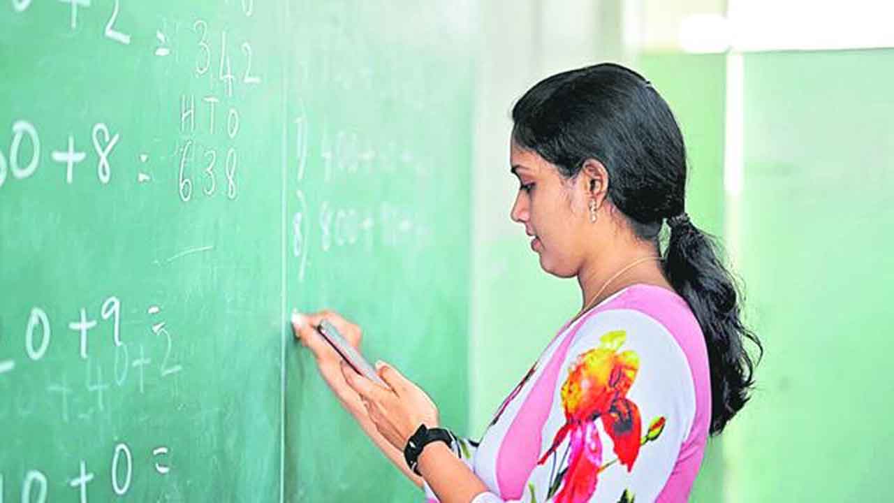 గురుకులాల్లో జీవో 317ను అమలు చేయండి