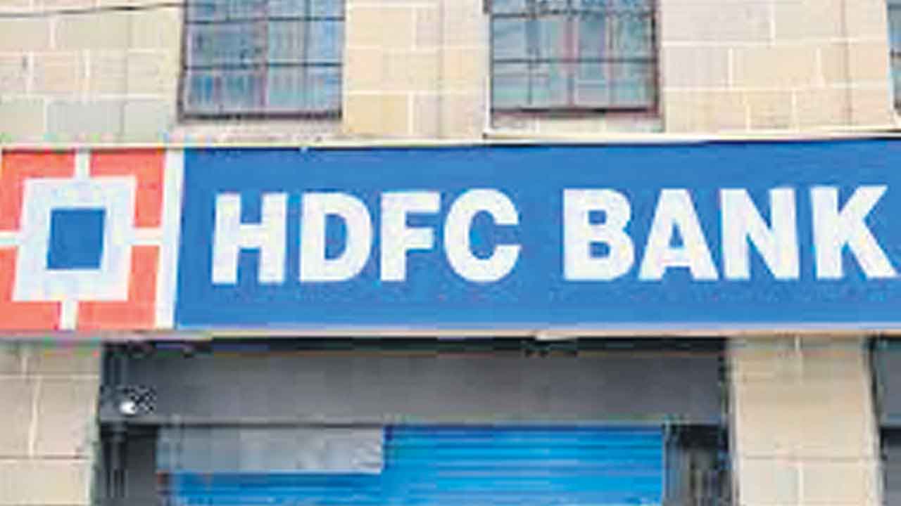 ఆరు బ్యాంకుల్లో హెచ్‌డీఎఫ్‌సీ వాటా పెంపు