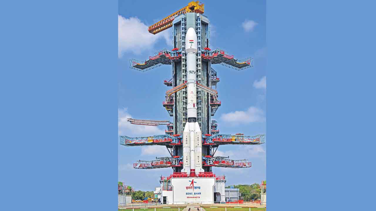 ఇన్‌శాట్‌-3 డీఎస్‌ కౌంట్‌డౌన్‌ ప్రారంభం