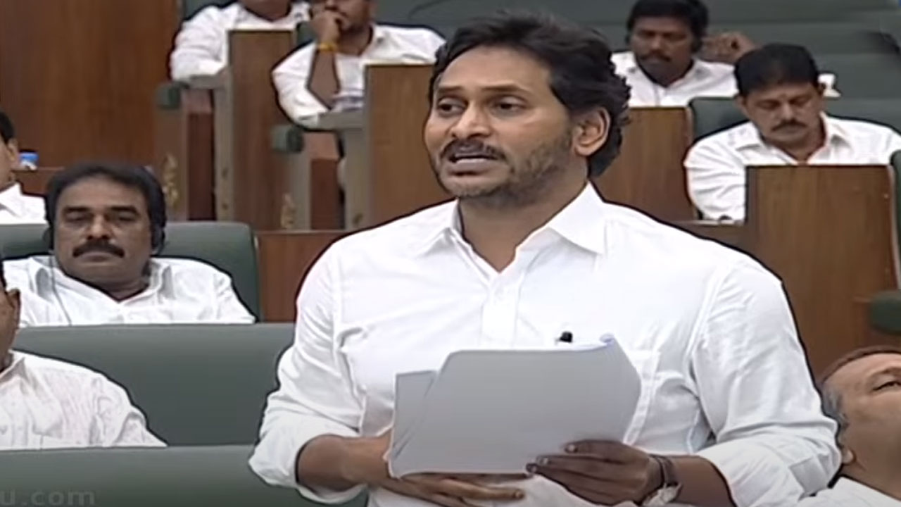 YS Jagan | ఆ ఒక్క అబద్ధం ఆడలేదు కాబట్టే.. ఐదేండ్లు ప్రతిపక్షంలో కూర్చున్నా : ఏపీ సీఎం జగన్‌ సంచలన వ్యాఖ్యలు