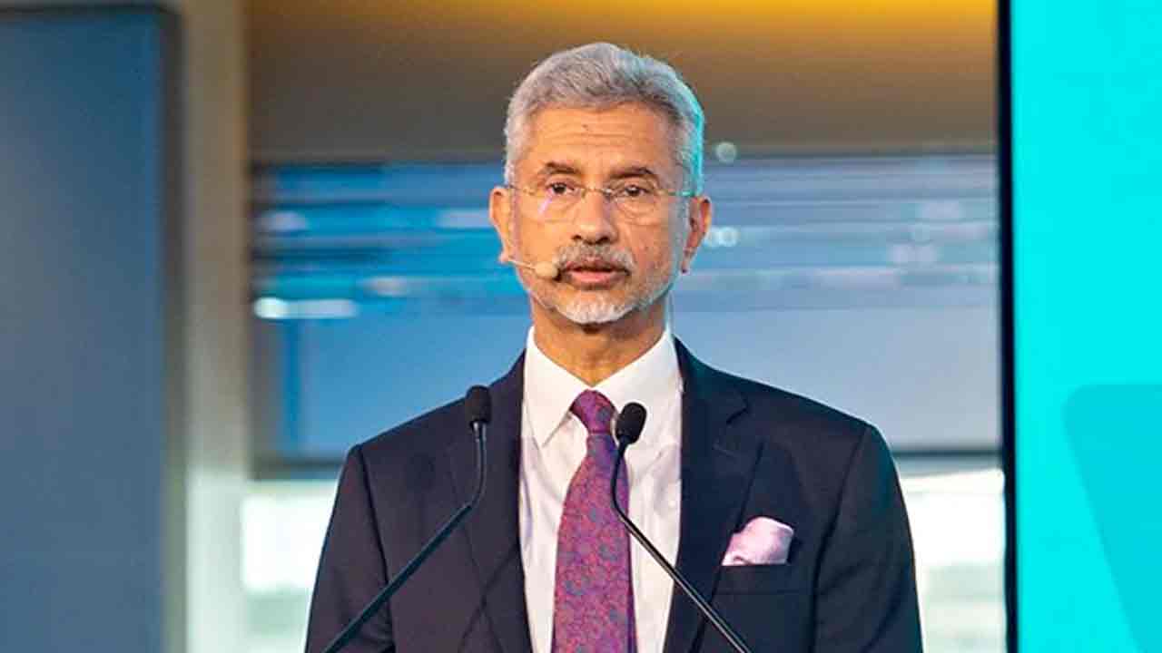 S Jaishankar: కెనడాలో భారతీయ దౌత్యవేత్తలను బెదిరించారు: మంత్రి జైశంకర్