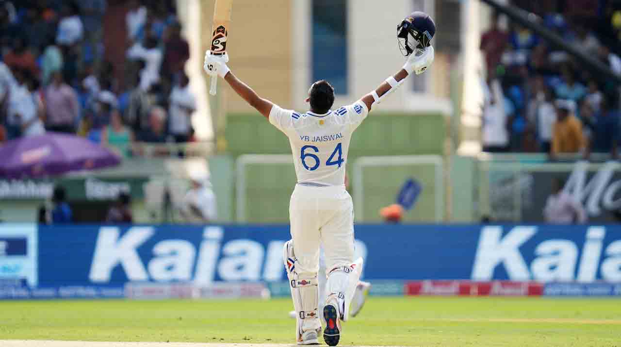 IND vs ENG 2nd Test | సిక్స‌ర్‌తో య‌శ‌స్వీ సెంచ‌రీ.. భారీ స్కోర్ దిశ‌గా భార‌త్