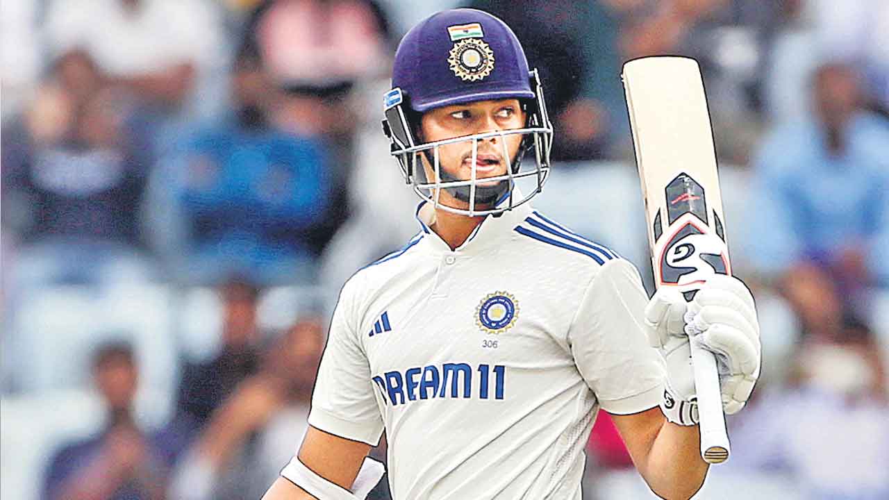 Team India | కష్టాల్లో టీమ్‌ఇండియా.. ఇంగ్లండ్‌ స్పిన్నర్‌ ధాటికి పెవిలియన్‌కు క్యూ కట్టిన భారత బ్యాటర్లు