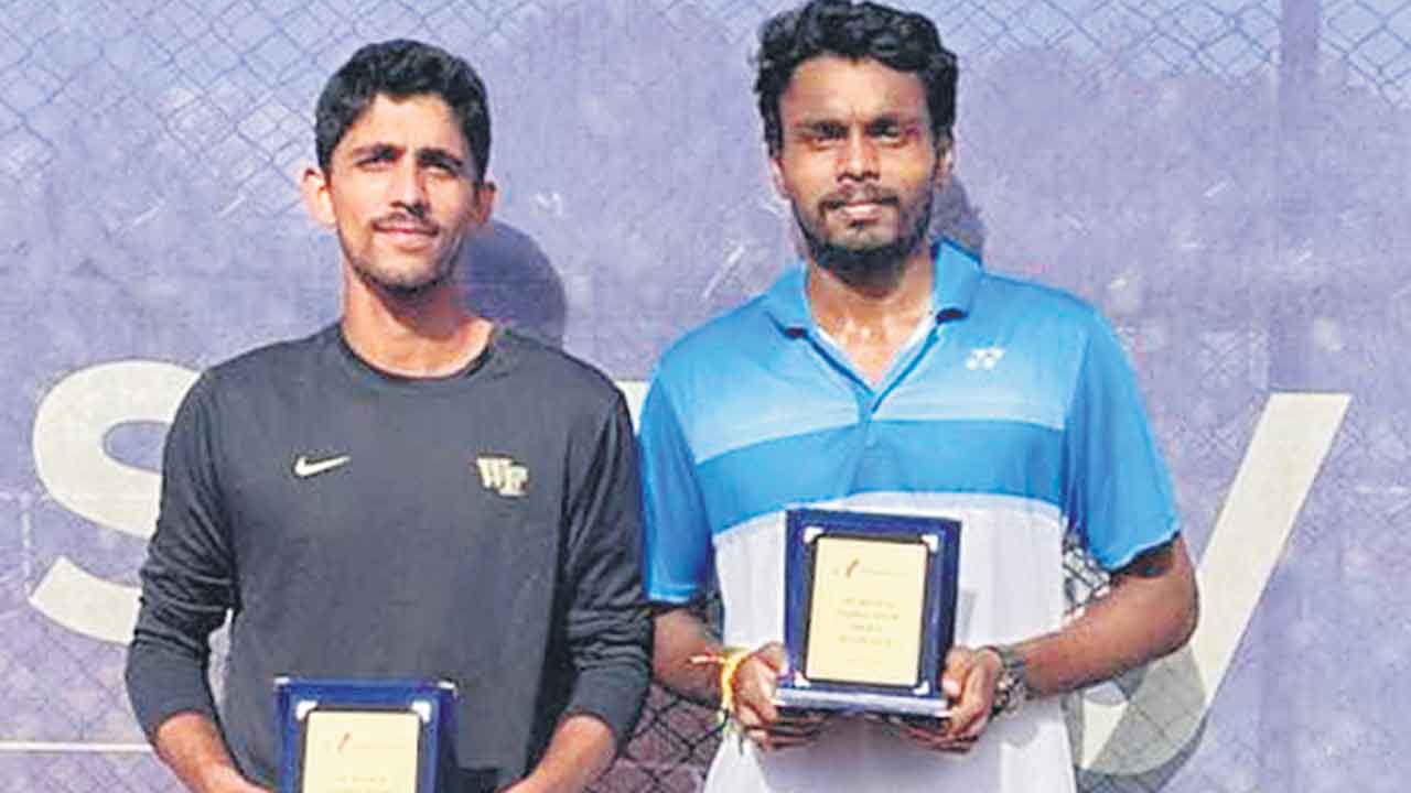 రన్నరప్‌ కార్తీక్‌ జోడీ