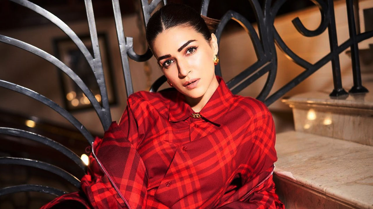 Kriti Sanon | హీరోయిన్ల డీప్‌ ఫేక్‌ వీడియోల కలకలం.. ఆ టెక్నాలజీని నిందించవద్దని సపోర్ట్‌ చేస్తున్న కృతి సనన్‌