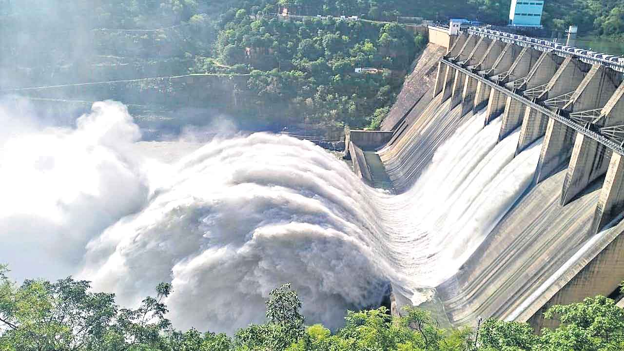 కోటా ప్రకారమే తాగునీళ్లు