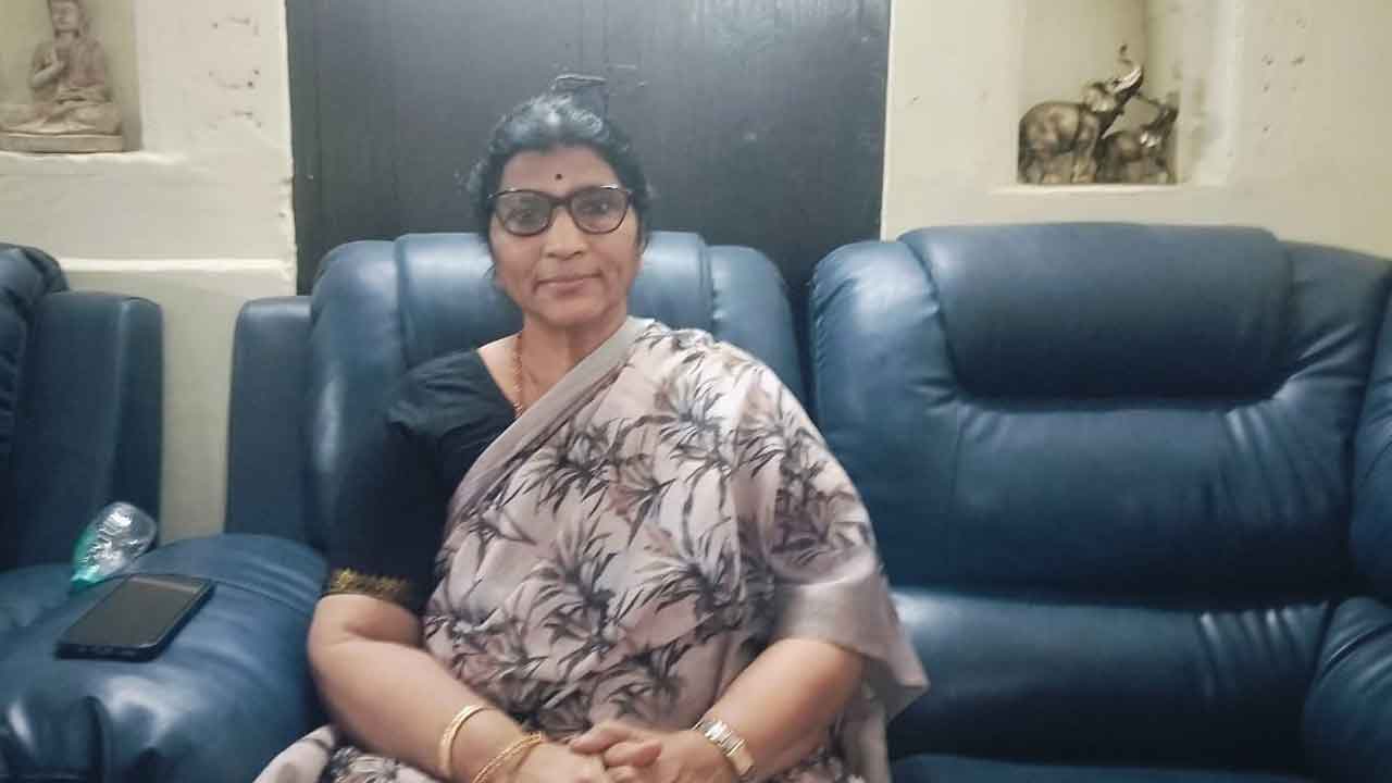 Laxmi Parvathy | రేవంత్‌రెడ్డి పాలనలో ప్రజలకు కష్టాలు తప్పవు : లక్ష్మీపార్వతి