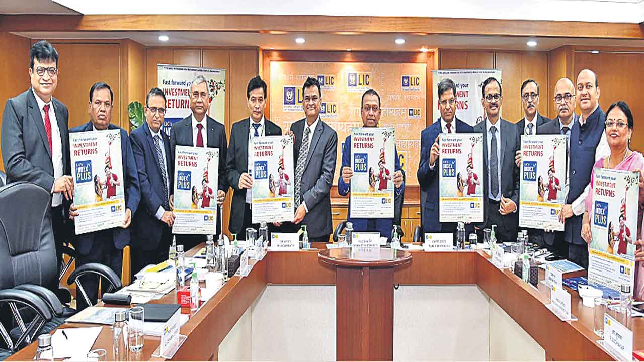 ఎల్‌ఐసీ ఇండెక్స్‌ ప్లస్‌ పాలసీ