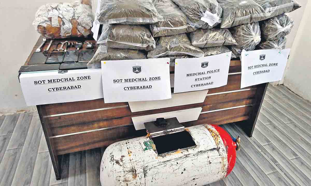 సీఎన్‌జీలో గంజాయి