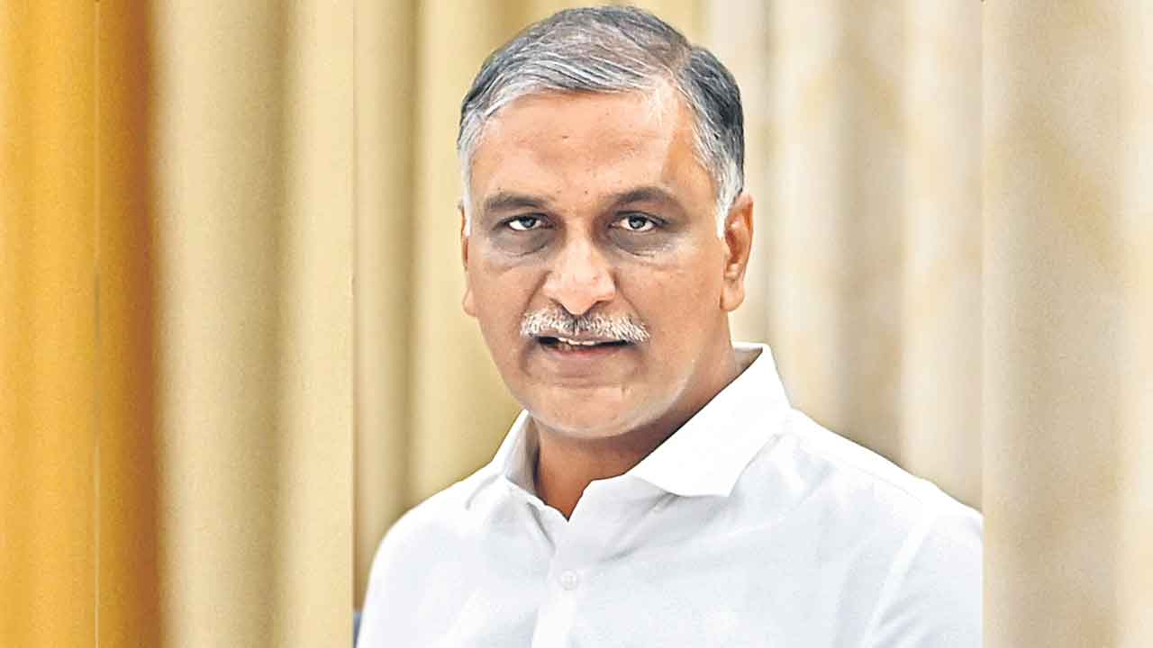 Hairsh Rao | ఆటో డ్రైవర్‌ సోదరులు ధైర్యంగా ఉండాలి.. హరీశ్‌రావు ట్వీట్‌