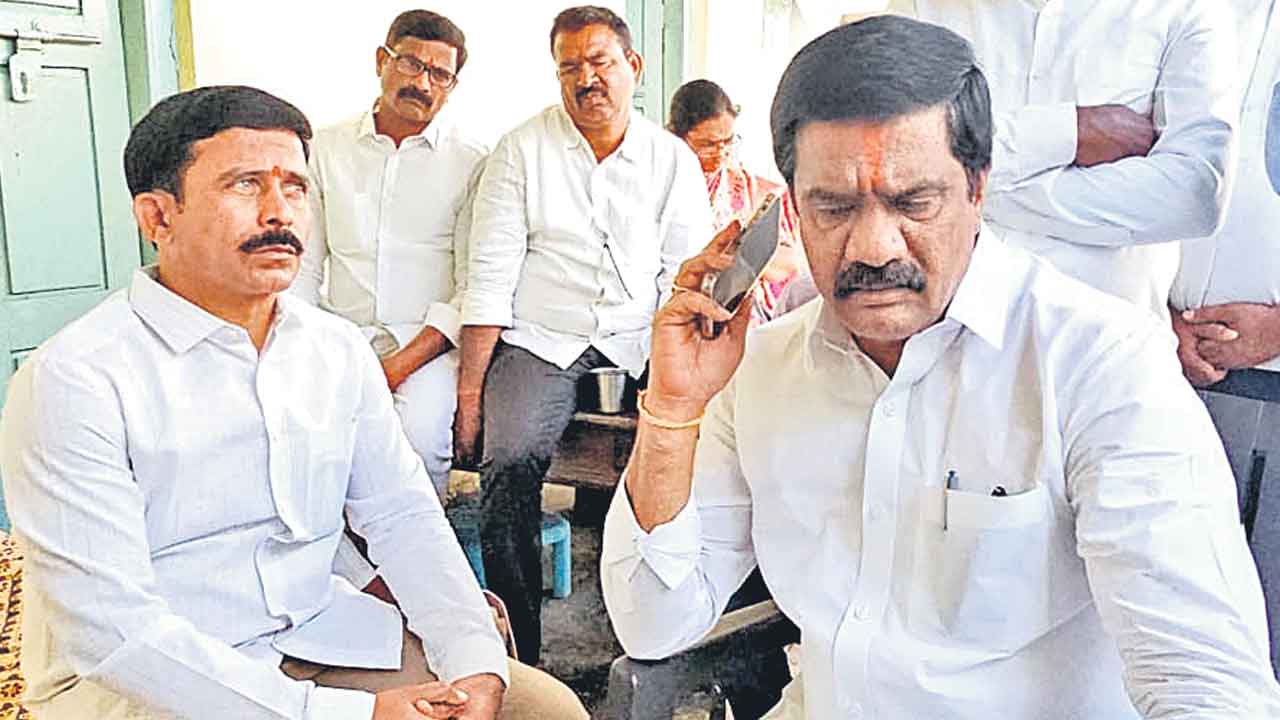 వాగులకు నీళ్లివ్వండి