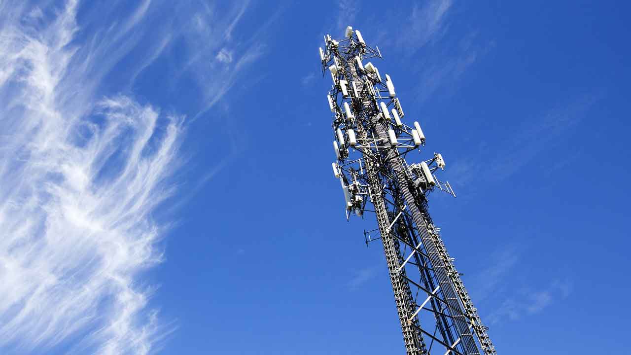 అమెరికాలో మొబైల్‌ సేవలకు అంతరాయం