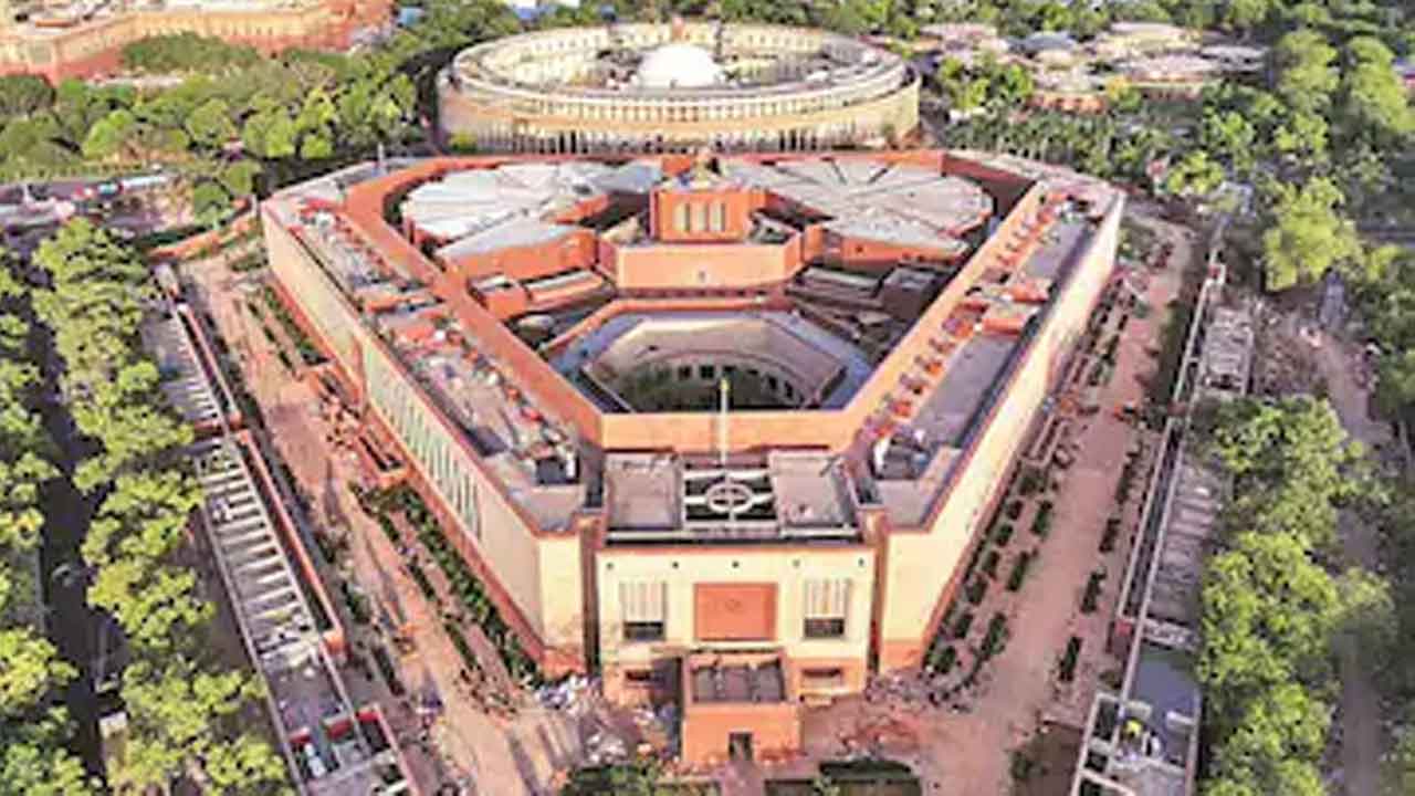 Lok Sabha | ఐదేండ్లలో దేశంలో 701 దేశ ద్రోహం కేసులు.. లోక్‌సభలో కేంద్ర హోంశాఖ వెల్లడి