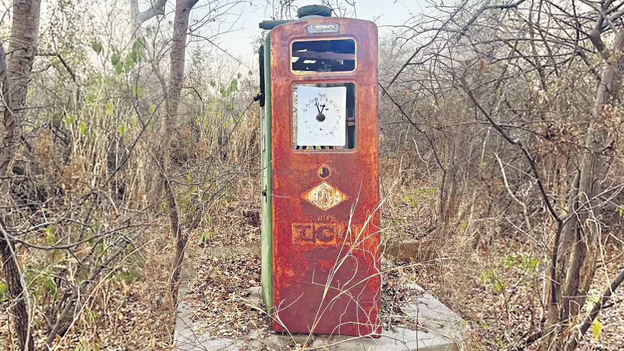 Nizam fuel Tank | నిజాం కాలం నాటి పెట్రోల్‌ పంప్‌.. జూబ్లీహిల్స్‌ కేబీఆర్‌ పార్కులో గుర్తింపు