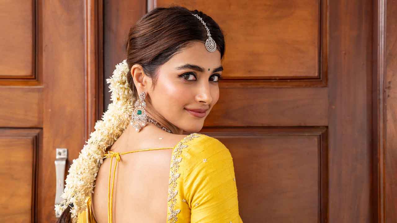 Cinema News | అందులో కొత్త పూజని చూస్తారంటున్న స్టార్‌ హీరోయిన్‌