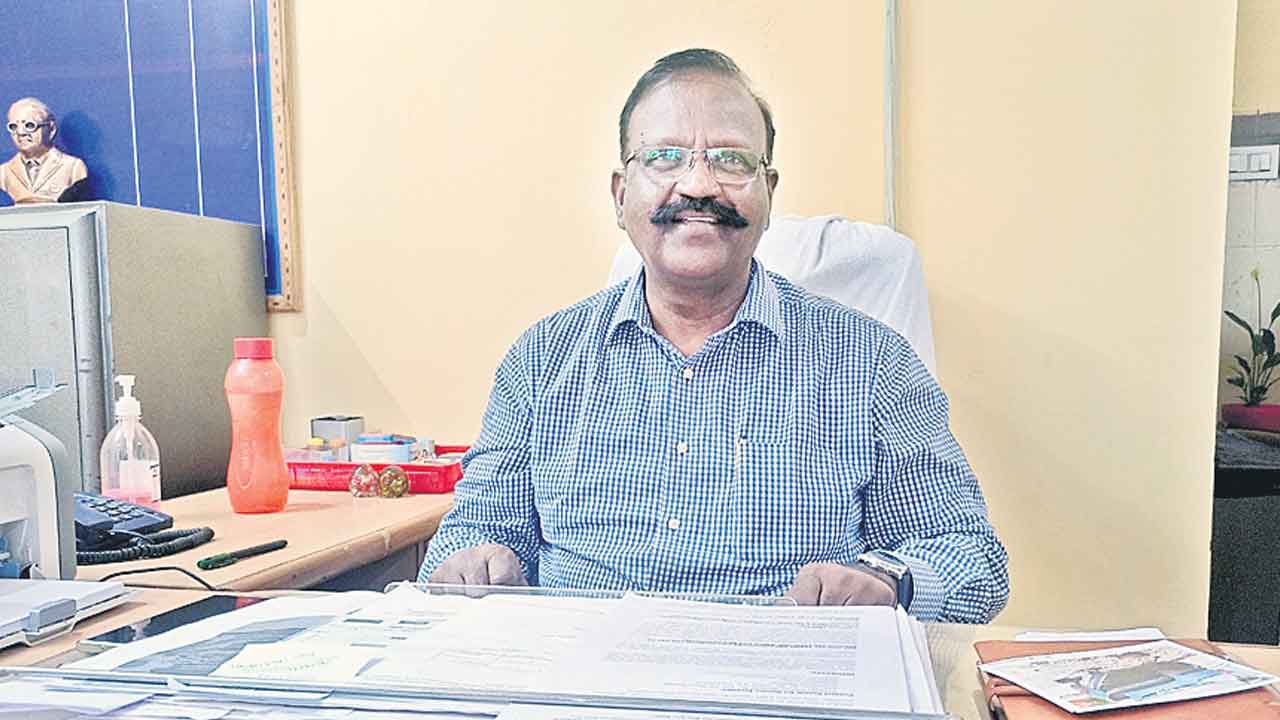 కరీంనగర్‌ డీటీసీగా పురుషోత్తం