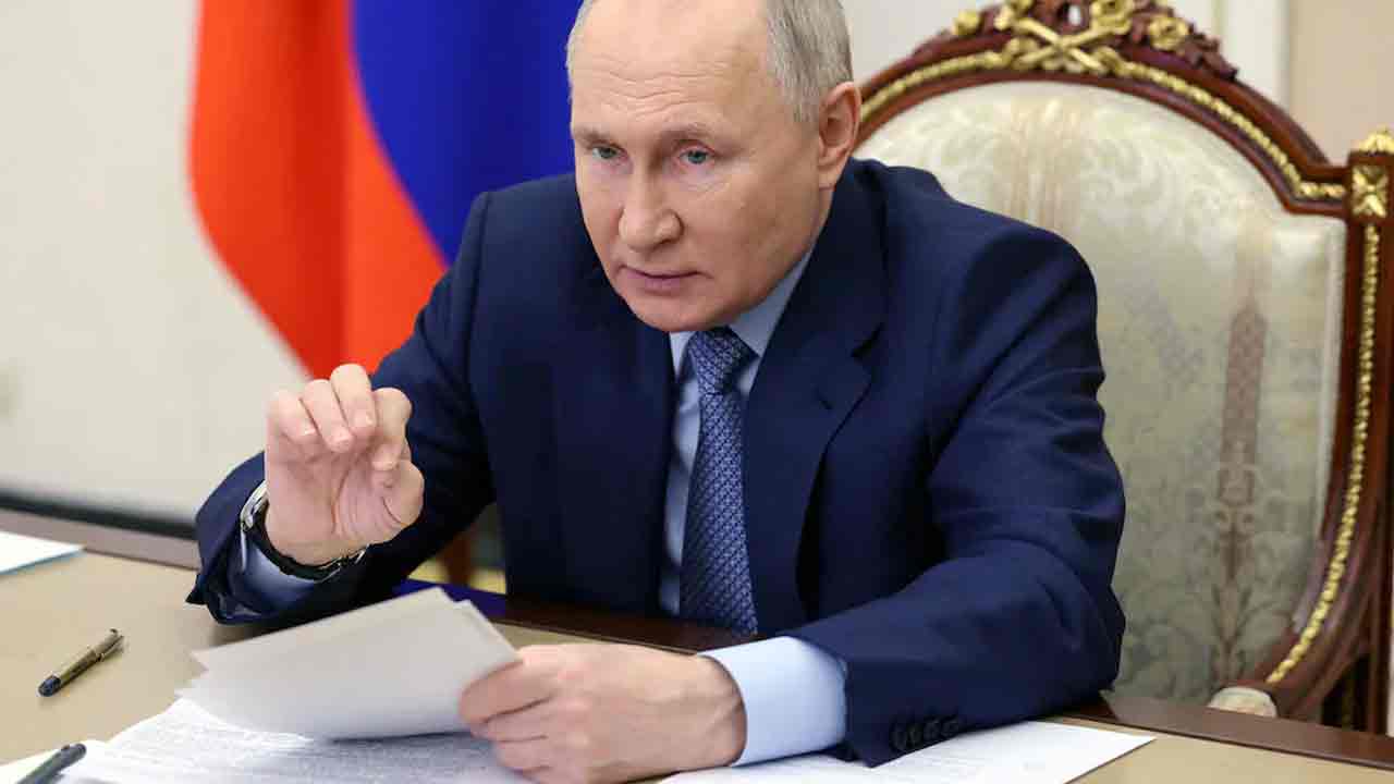 Nuclear Weapons: అంత‌రిక్షంలో ర‌ష్యా అణ్వాయుధాలు.. అమెరికా ఆందోళ‌న‌