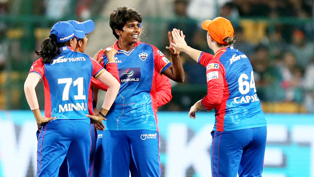 RCB vs DC | ఆర్సీబీ దూకుడుకు బ్రేక్‌.. ఢిల్లీ చేతిలో ఘోర పరాభవం