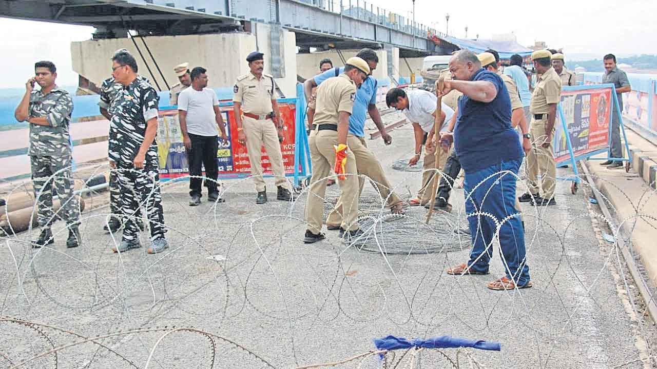 Telangana | అంధేరీ నగరి.. చౌపట్‌ రాజా!