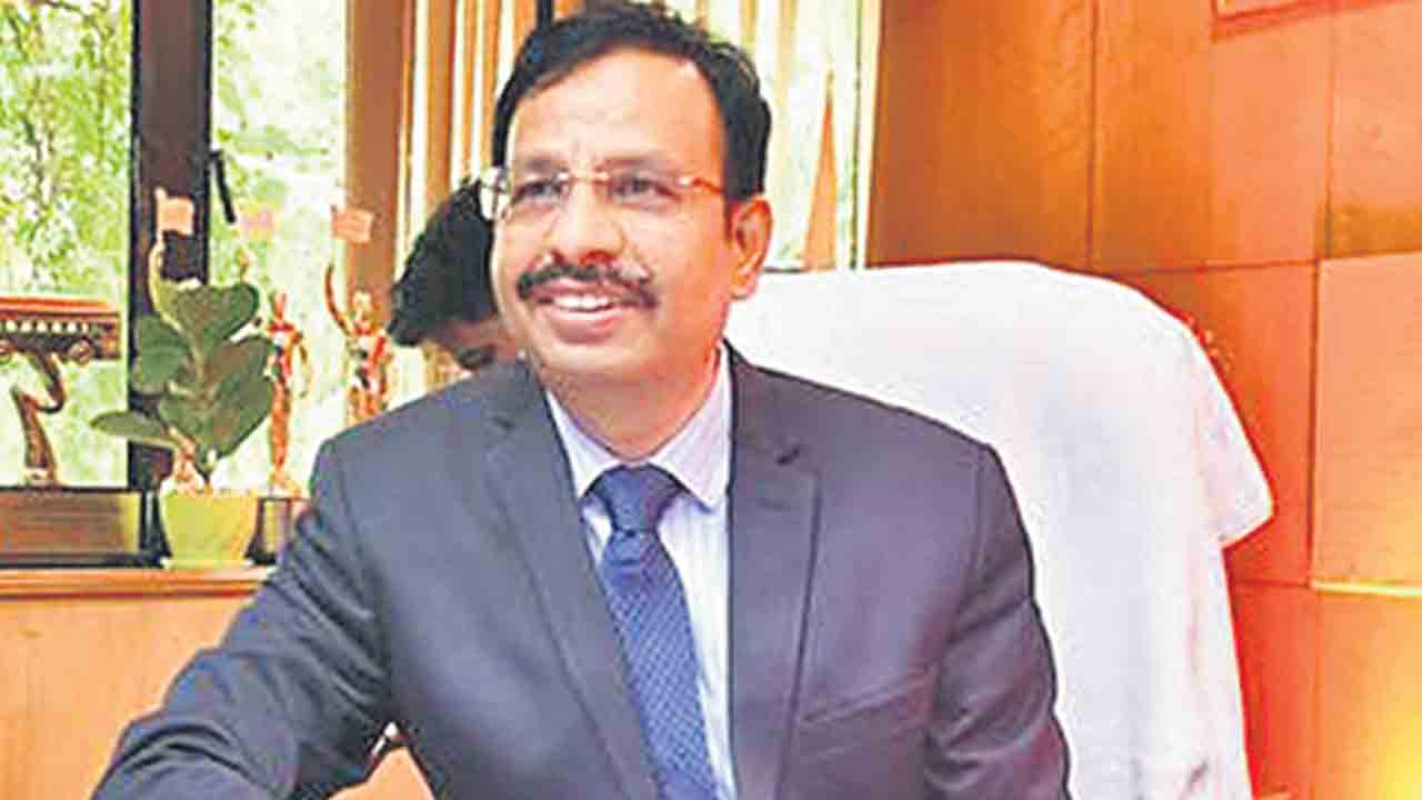 ఆర్టీసీ సిబ్బంది పై దాడులు సరికాదు