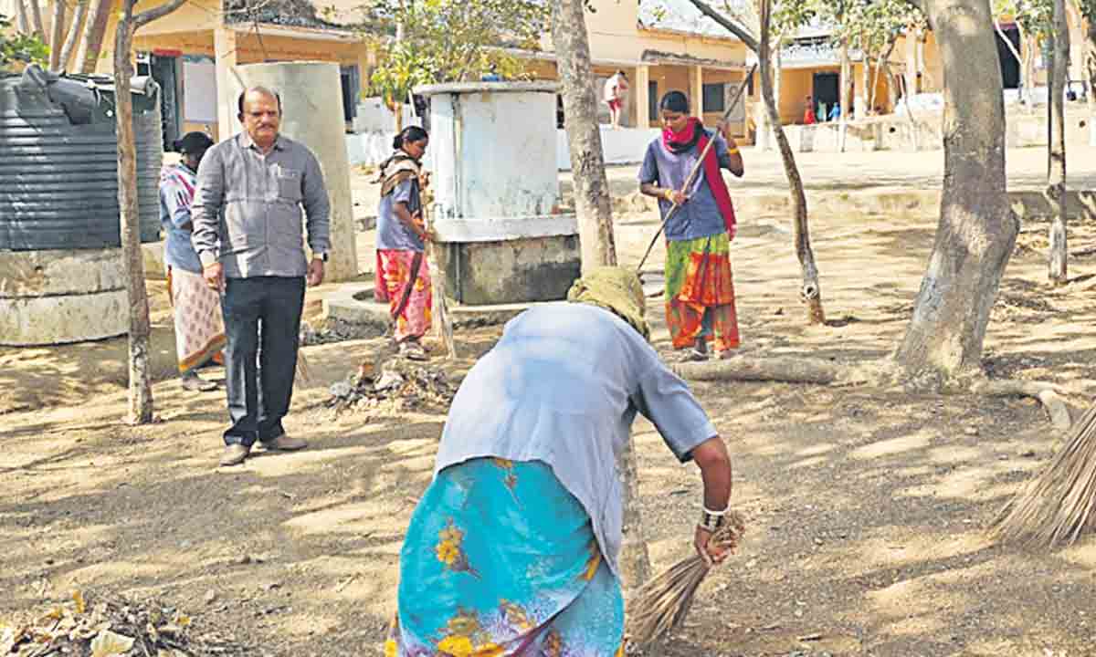 పారిశుధ్యం అందరి బాధ్యత