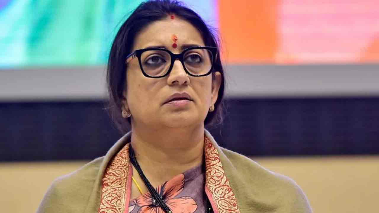 Smriti Irani: వ‌య‌నాడ్ వ‌దిలేయ్‌.. అమేథీలో పోటీ చేయ్‌.. రాహుల్ గాంధీకి స్మృతి ఇరానీ స‌వాల్‌