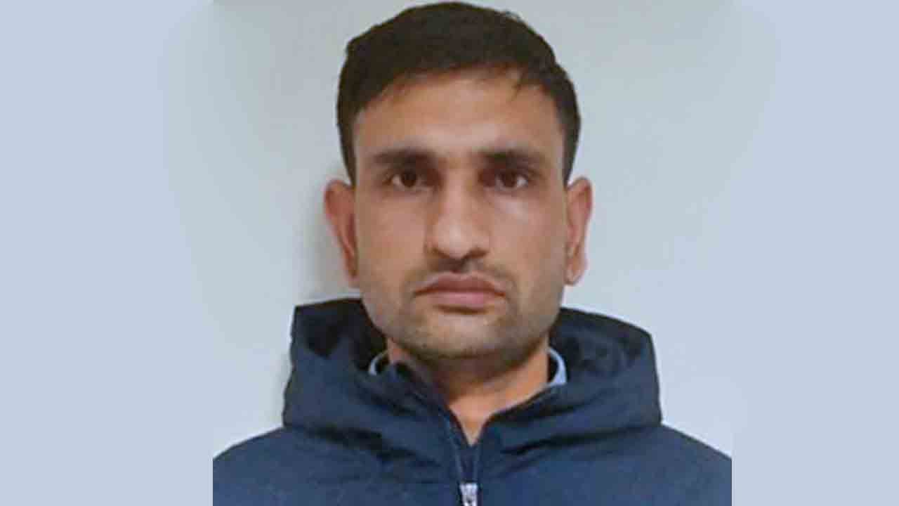 ఇండియన్‌ ఎంబసీలో పాక్‌ గూఢచారి