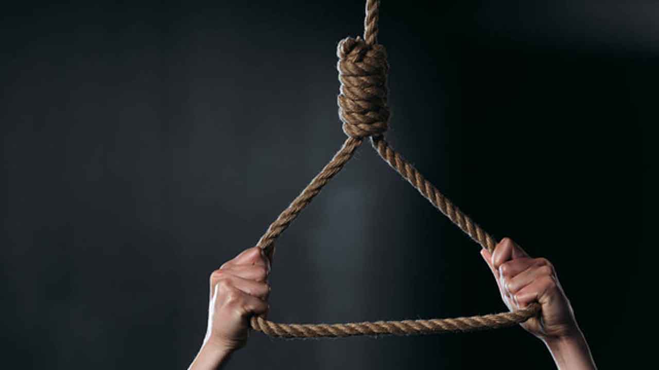 లోన్‌యాప్‌ వేధింపులకు సాఫ్ట్‌వేర్‌ ఉద్యోగి బలి