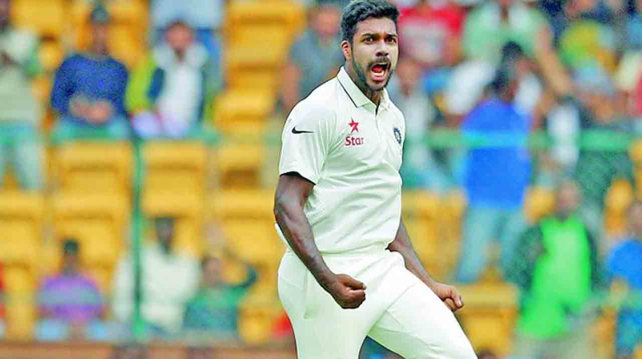 Varun Aron | ఫ‌స్ట్ క్లాస్ క్రికెట్‌కు భార‌త పేస‌ర్ వీడ్కోలు.. కెరీర్ మొద‌లైన చోటే ఆఖ‌రి మ్యాచ్