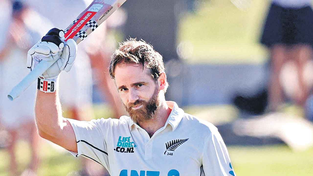 కేన్‌, రచిన్‌ సెంచరీలు