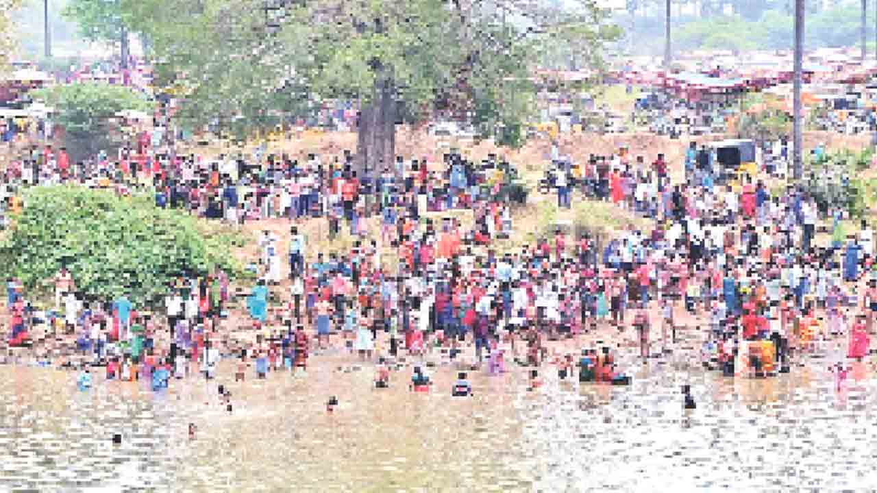 నాగేంద్ర హారాయ త్రిలోచనాయ