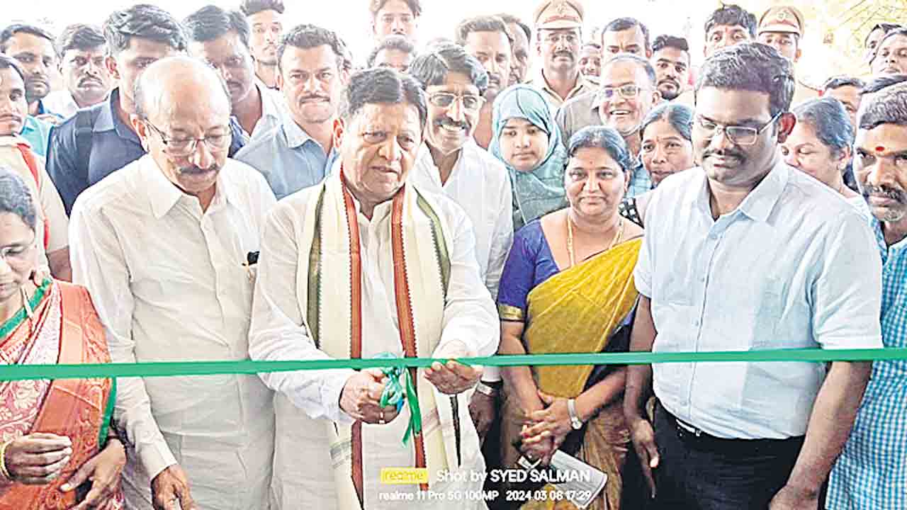 నాణ్యమైన విద్యను అందిస్తాం