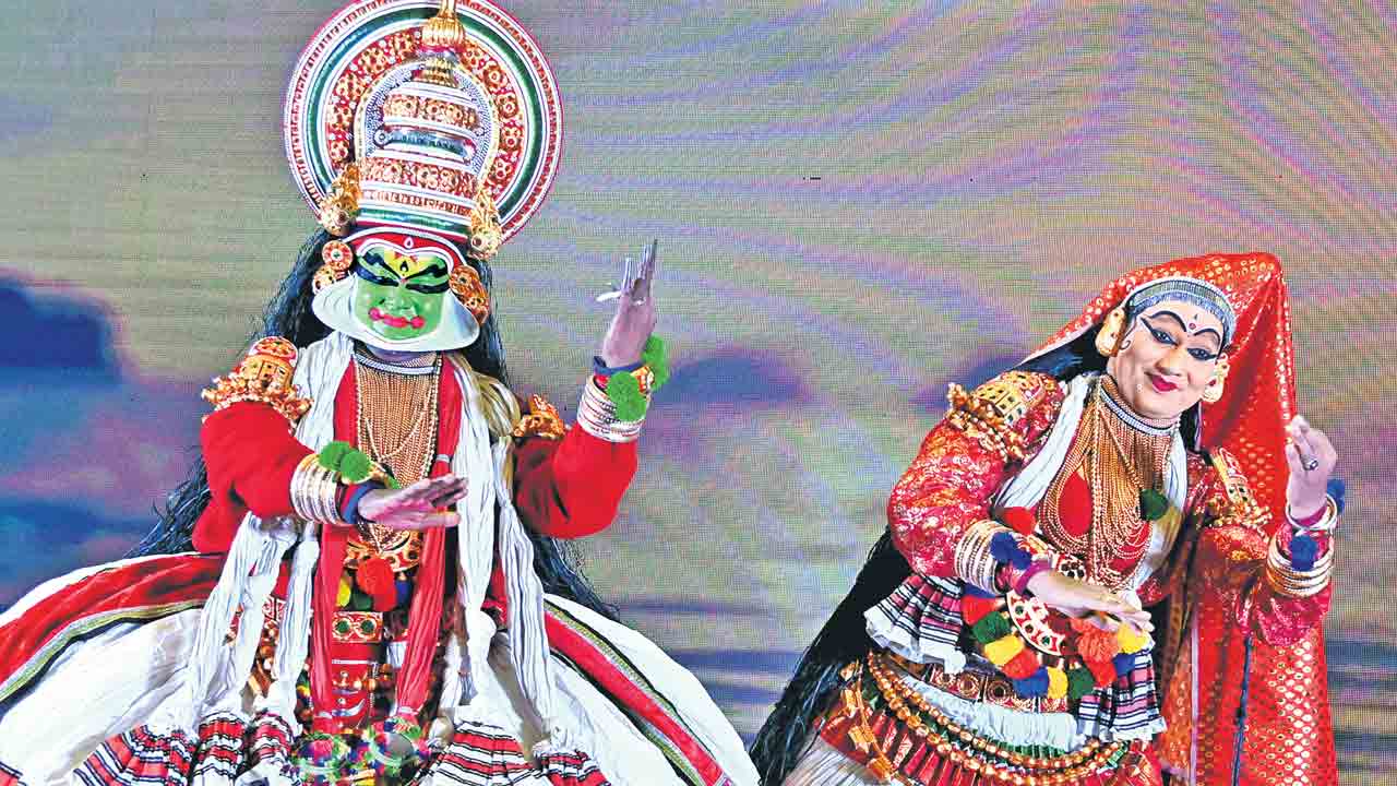 కేరళలో హెలీ టూరిజం