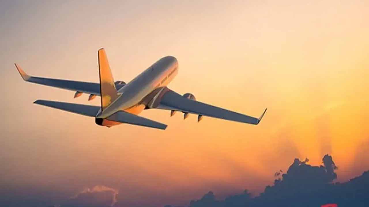 Air Passengers | నెలాఖారు నాటికి 15 కోట్లకు విమాన ప్రయాణికులు