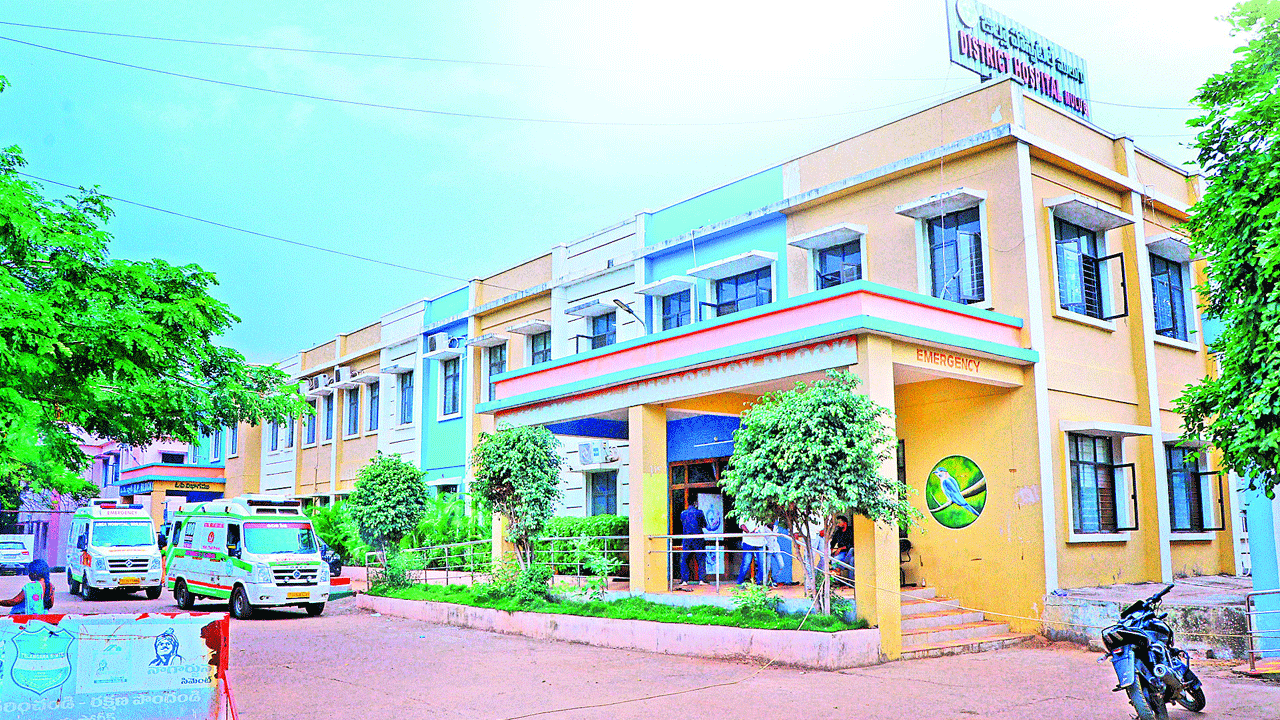 ఆరోగ్యం పట్టదా?