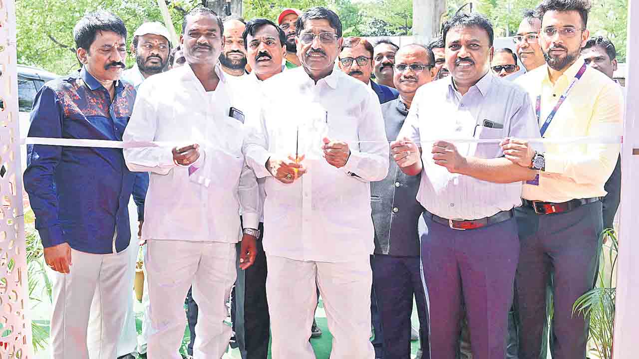అట్టహాసంగా ప్రాపర్టీ షో