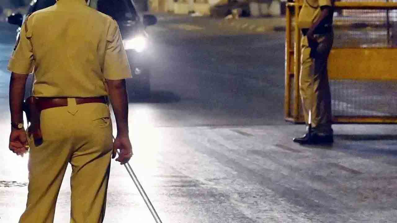 Cyber Crime | ముంబై పోలీసులమంటూ.. మహిళ బ్యాంకు ఖాతా నుంచి రూ. 98 వేలు దోచేశారు