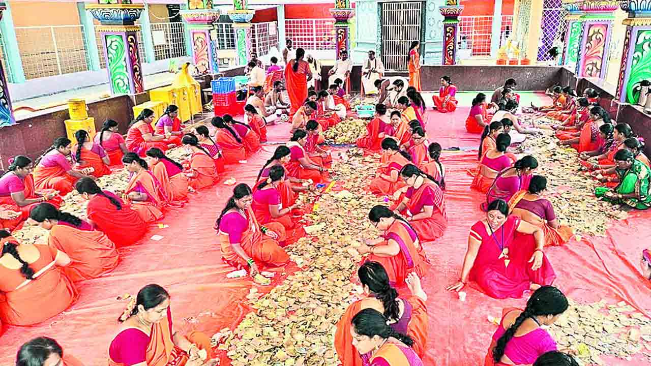 కాళేశ్వరం ఆదాయం రూ. 22.78 లక్షలు