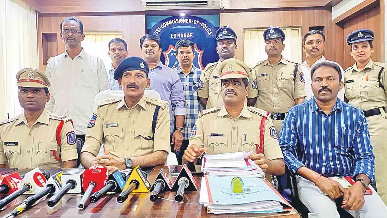 బైక్‌ దొంగల అరెస్టు