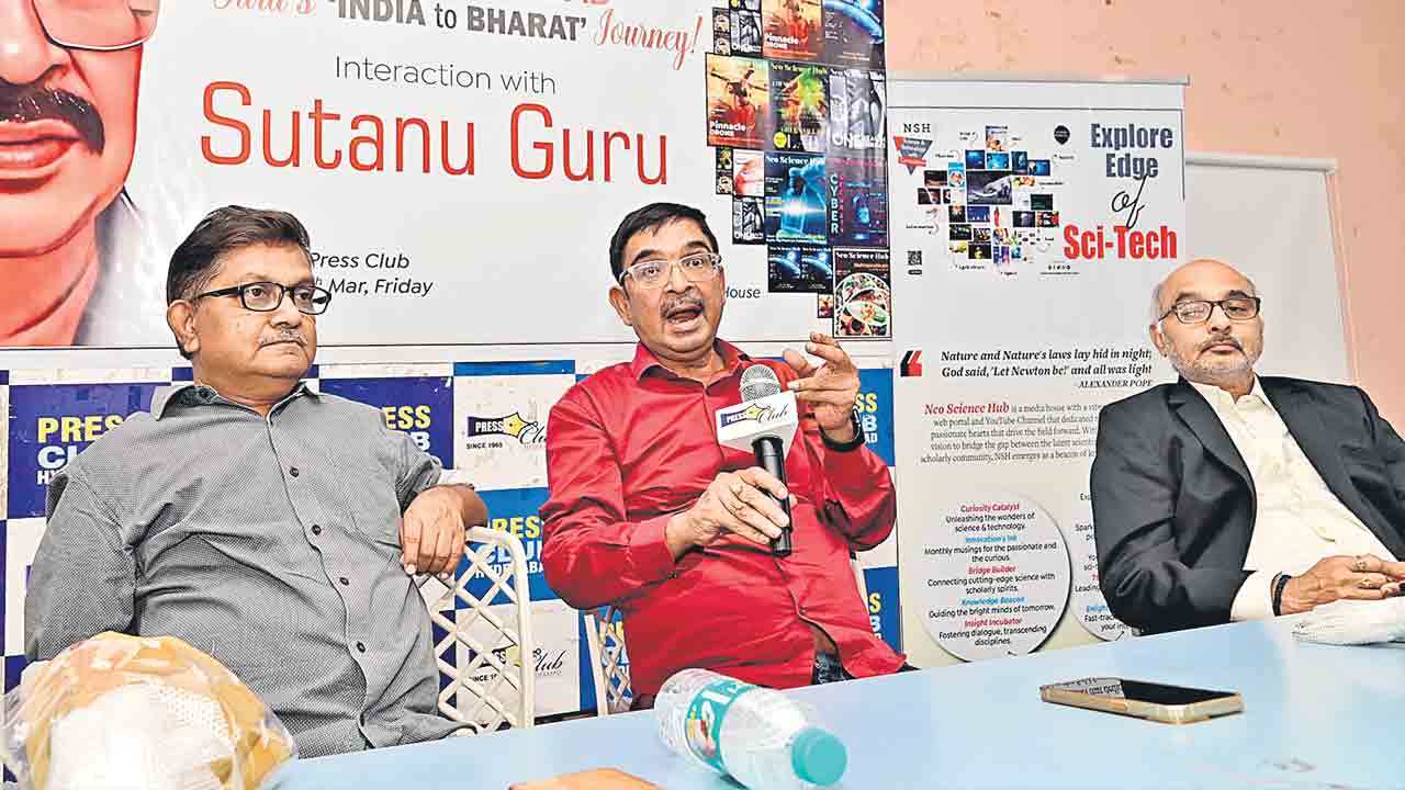 విపక్షాల బలహీనతే మోదీ బలం