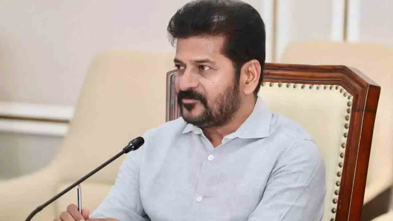 CM Revanth Reddy | నన్ను బలహీనపరిచే కుట్రలు.. డీకే అరుణ జిల్లాకు చేసిందేమిటి?: సీఎం రేవంత్‌