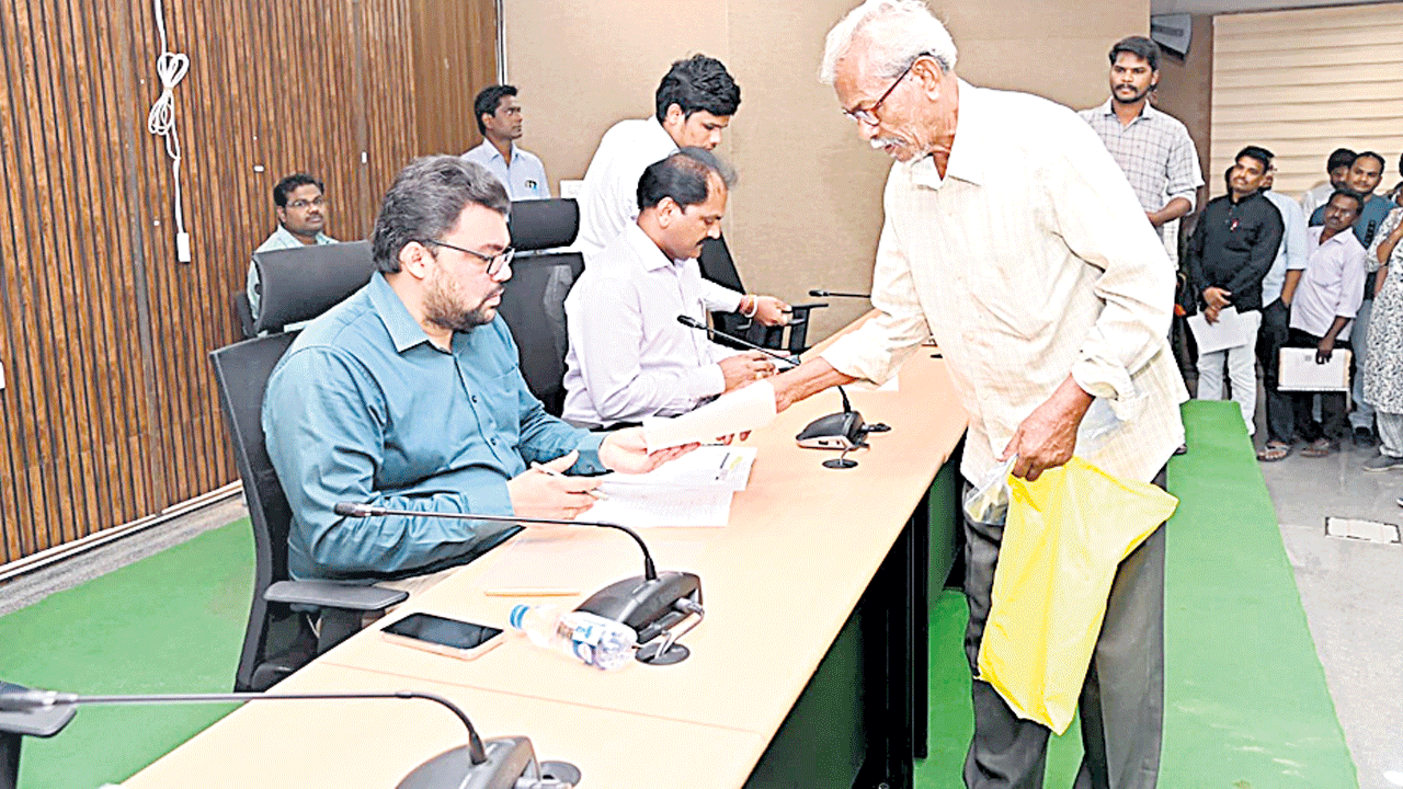 సమస్యల పరిష్కారానికి చర్యలు