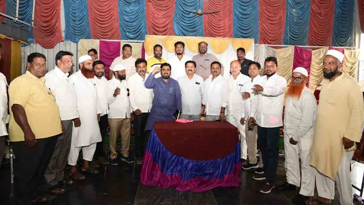 తమ్ముడికి ఓటేస్తే పెద్దన్నకు వేసినట్టే..