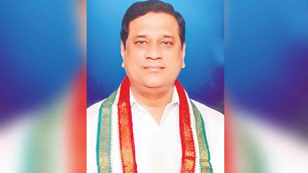 జహీరాబాద్‌ కాంగ్రెస్‌ ఎంపీ అభ్యర్థిగా సురేశ్‌ షెట్కార్‌