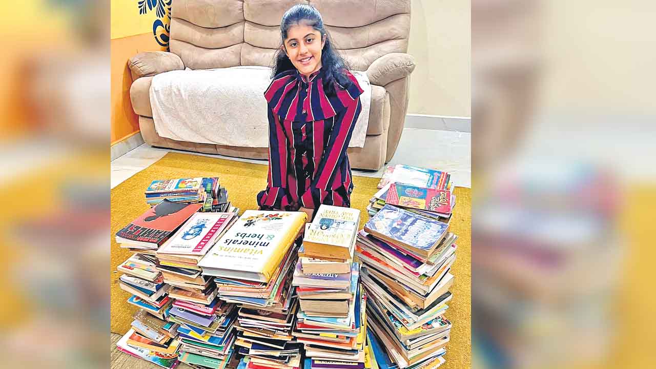 నేటి తరానికి ఆదర్శం ఆకర్షణ