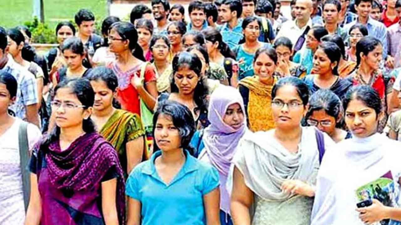 JEE Advanced | ఇంటర్‌ విద్యార్థులు జేఈఈ అడ్వాన్స్‌కు అనర్హులా?