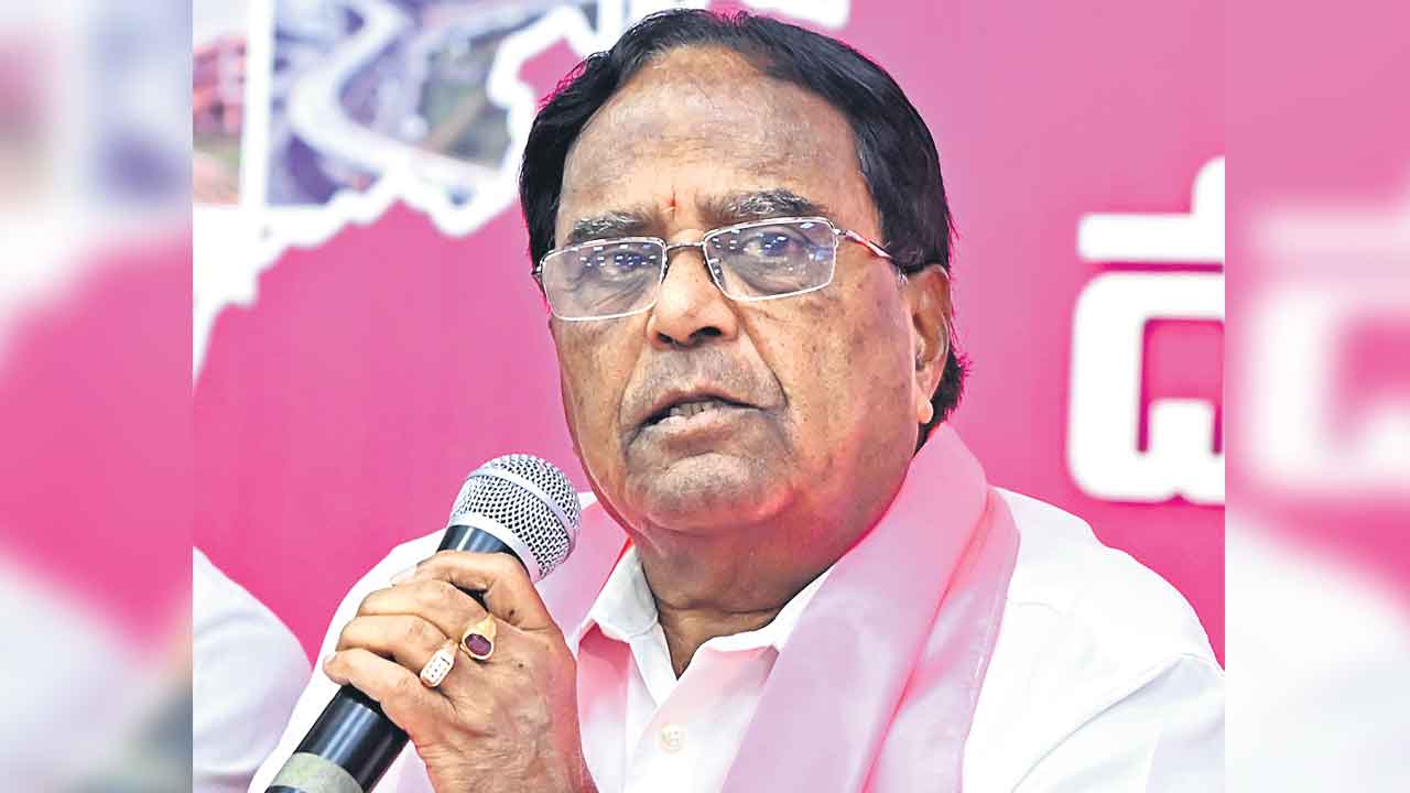 నదీ జలాలపై సమీక్ష చేయాలి