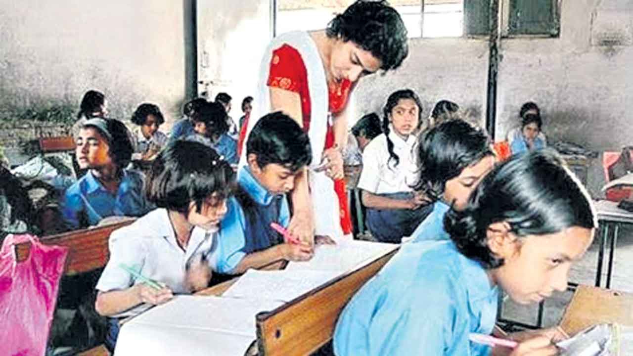 టీచర్ల పాలిట శాపం టెట్‌