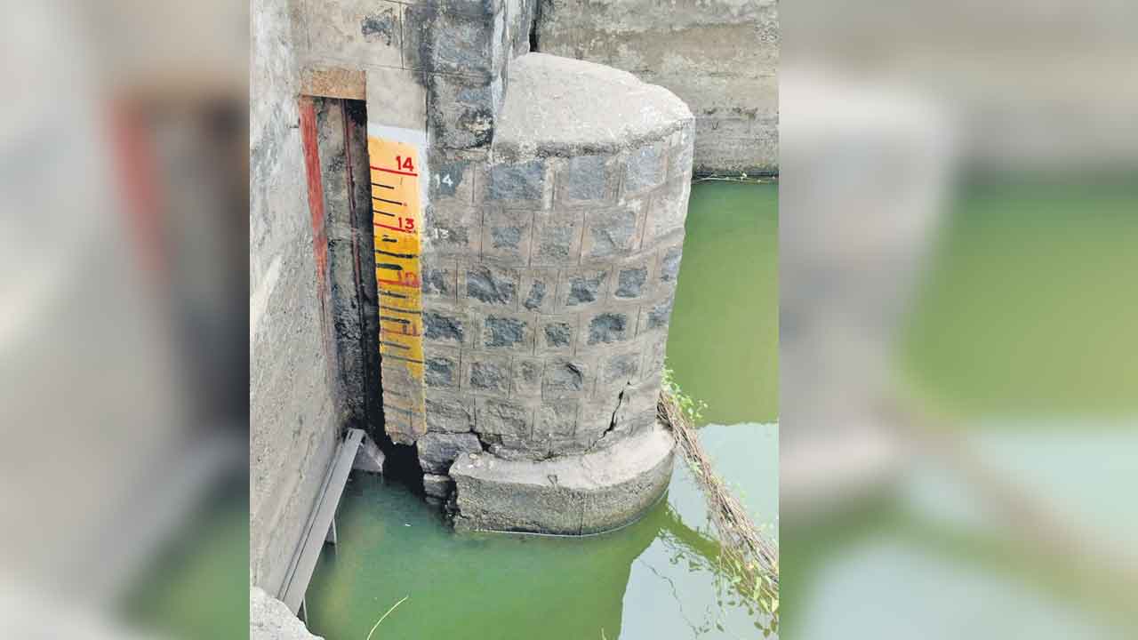 డెడ్ స్టోరేజీకి గుండారం రిజర్వాయర్
